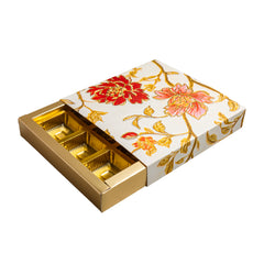 9 CAVITY SLIDER CHOCOLATE BOX WITH PRINTED SLEEVES AND GOLDEN TRAY (14*14*3 CM) (CK-2-MM)
