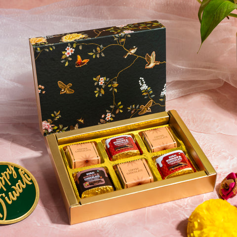 6 CAVITY SLIDER CHOCOLATE BOX WITH PRINTED SLEEVES AND GOLDEN TRAY (14*9.5*3 CM) (CK-1-EB)